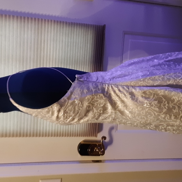 Womens formal dress sz medium - Picture 6 of 13